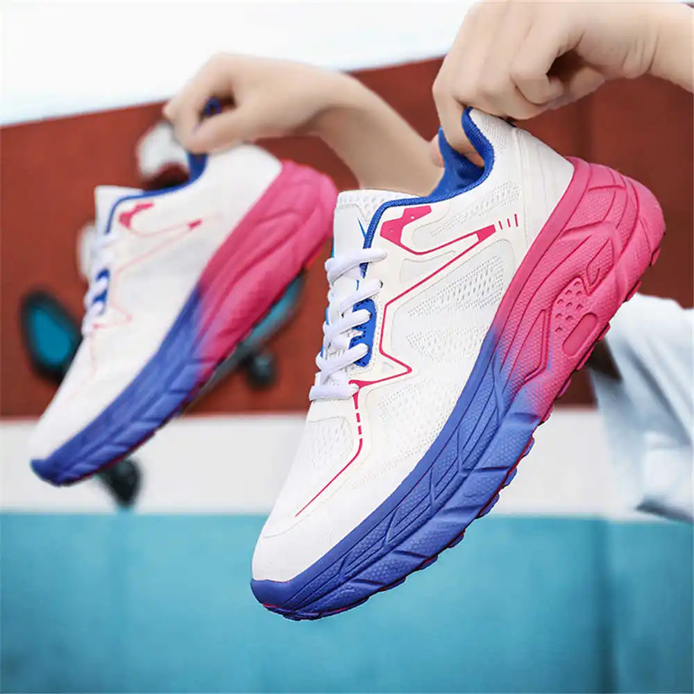 Does Not Slip Size 37 Shoes Si - огляд і ціна Travel Accessories Ideas